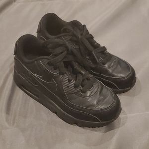 Nike Air Max 90. All black.